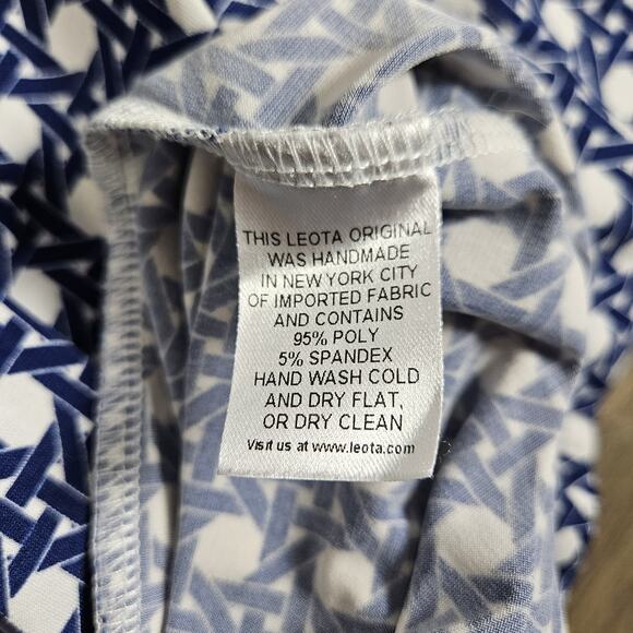 Leota Womens Midi Dress V Back Geometric Print Blue/White Size Medium Tie Waist - Picture 5 of 7